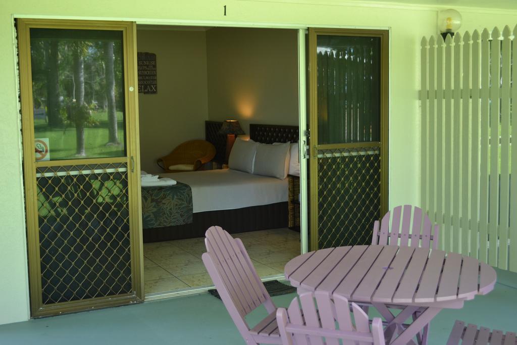Bramston Beach Motel Habitación foto