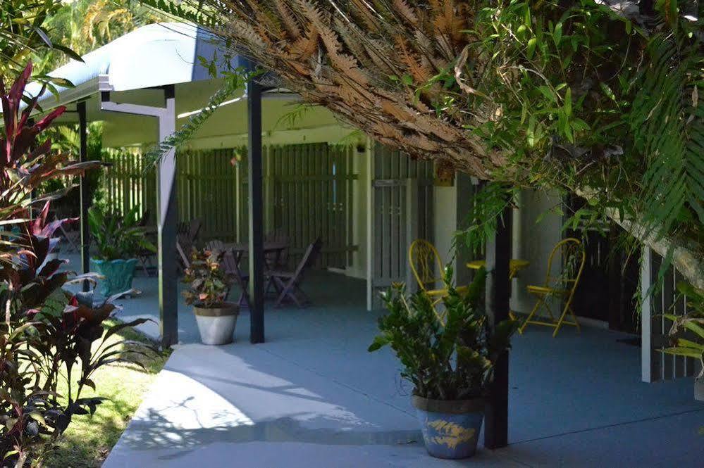 Bramston Beach Motel Exterior foto